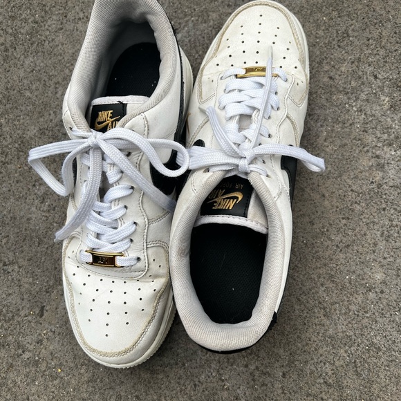 Nike AF1s - Picture 3 of 4